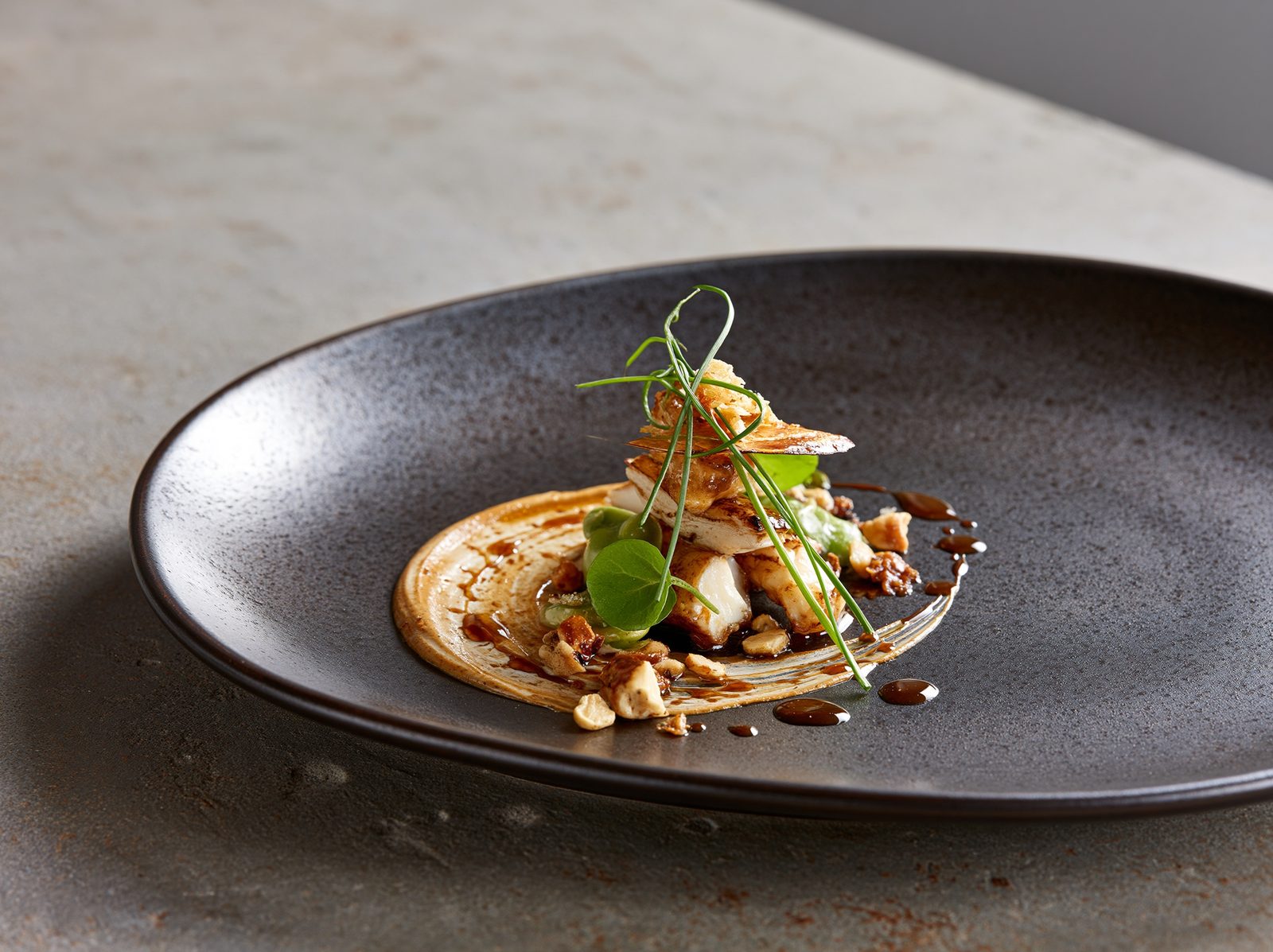 asymmetrical plating — image 3