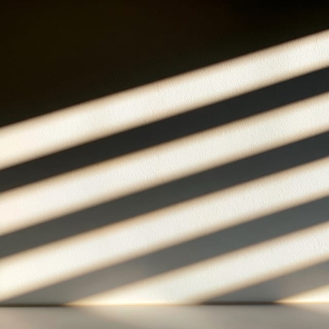 Horizontal banding